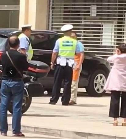 辅警爆料行凶事件视频,惊心动魄的现场直击 第1张 辅警爆料行凶事件视频,惊心动魄的现场直击 第1张